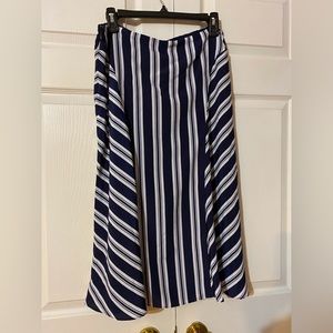 NWT Ralph Lauren beautiful skirt sz 4